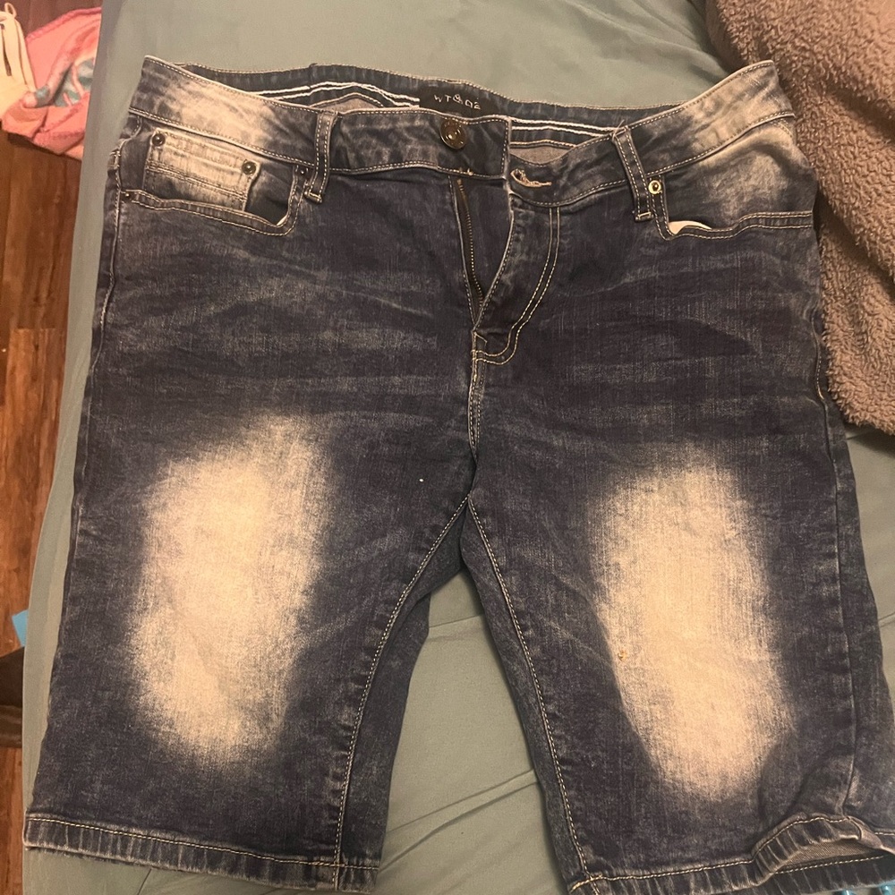 Men’s shorts